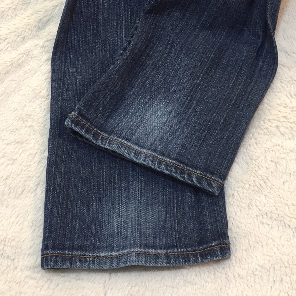 Abercrombie & Fitch Stretch Jean Lowrise Straight Leg Medium Wash - Picture 9 of 10